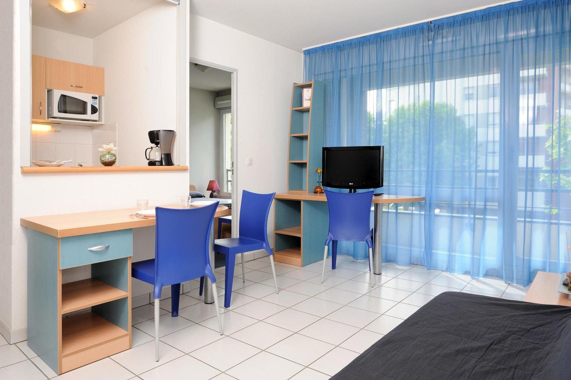 Sejours & Affaires Clermont Ferrand Park Republique Aparthotel Εξωτερικό φωτογραφία