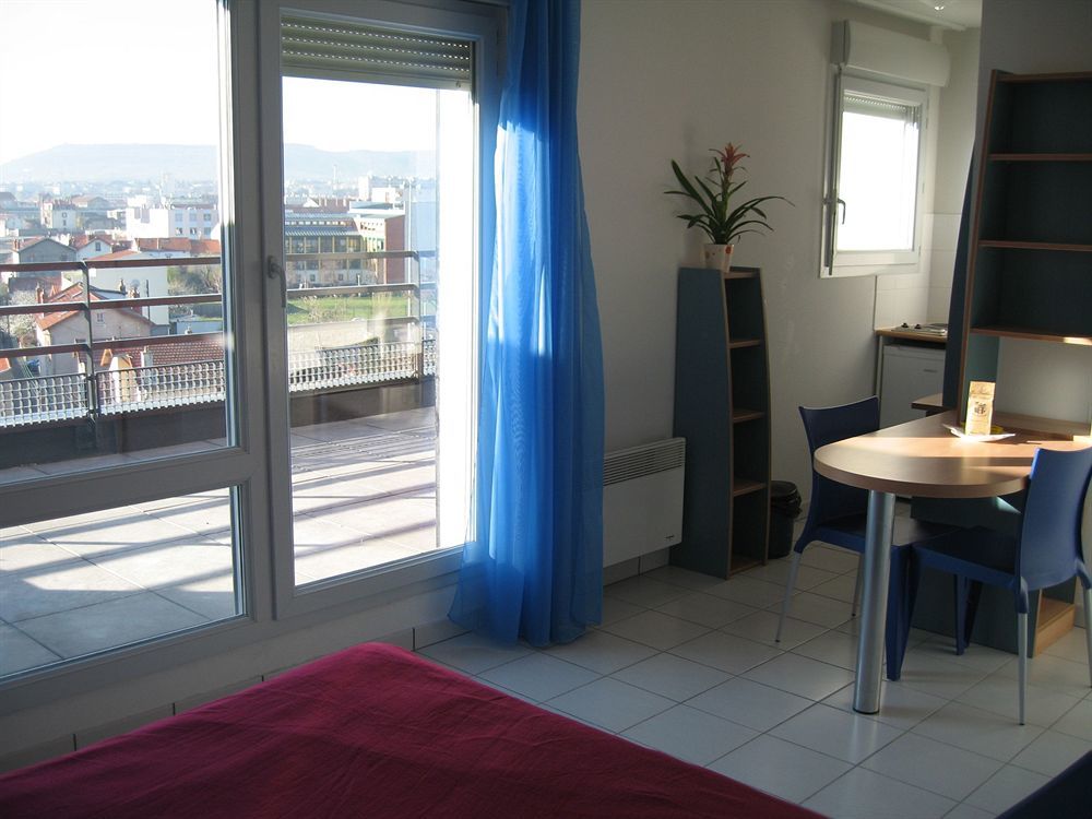 Sejours & Affaires Clermont Ferrand Park Republique Aparthotel Εξωτερικό φωτογραφία